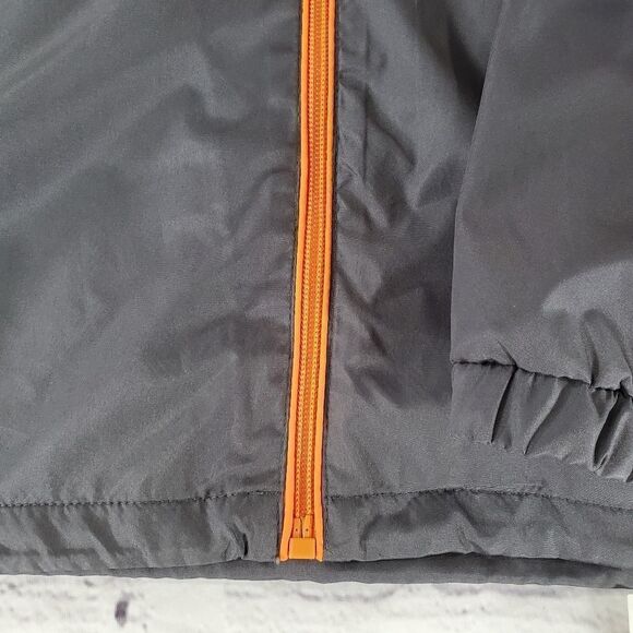 🔹️NWT Disneyland 1955 Orange & Gray Lightweight Hooded Windbreaker Small - Picture 9 of 12